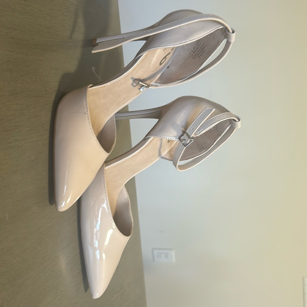 Mix No. 6 nude pump heels with ankle strap size 8.5